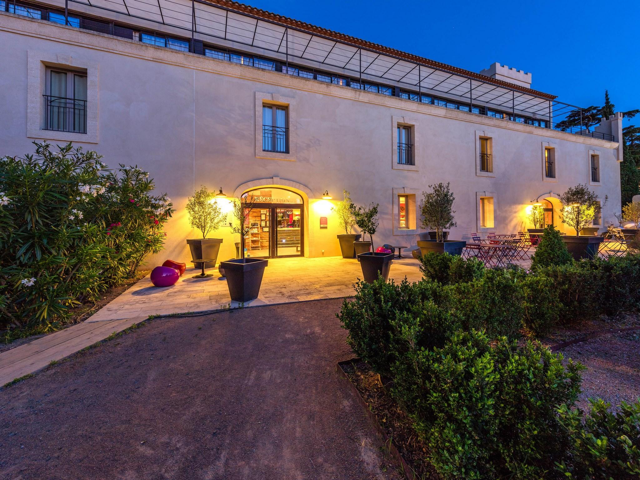 Garrigae Distillerie de Pézenas Exterior foto